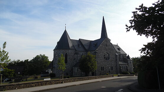 bei uns im Kirchort Meudt